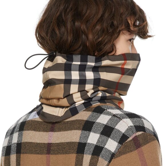 NWT Authentic Burberry Beige Vintage Check Face Mask and Snood Scarf - Picture 6 of 7